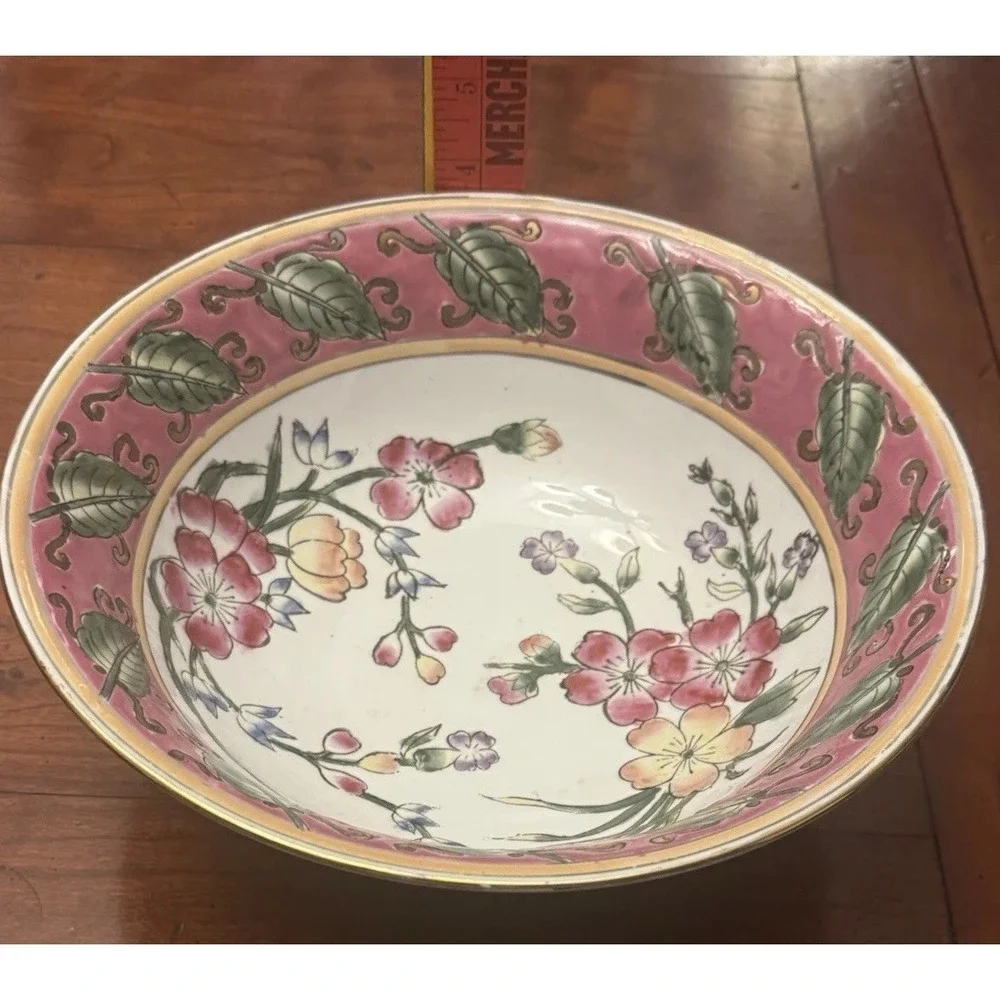 Antique Chinese Oriental Famille Rose Ceramic‎ Pink Floral Decorative Bowl